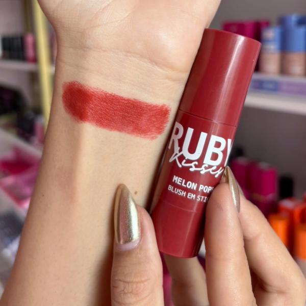 Blush Stick Melon Pop - Ruby Kiss cor 03